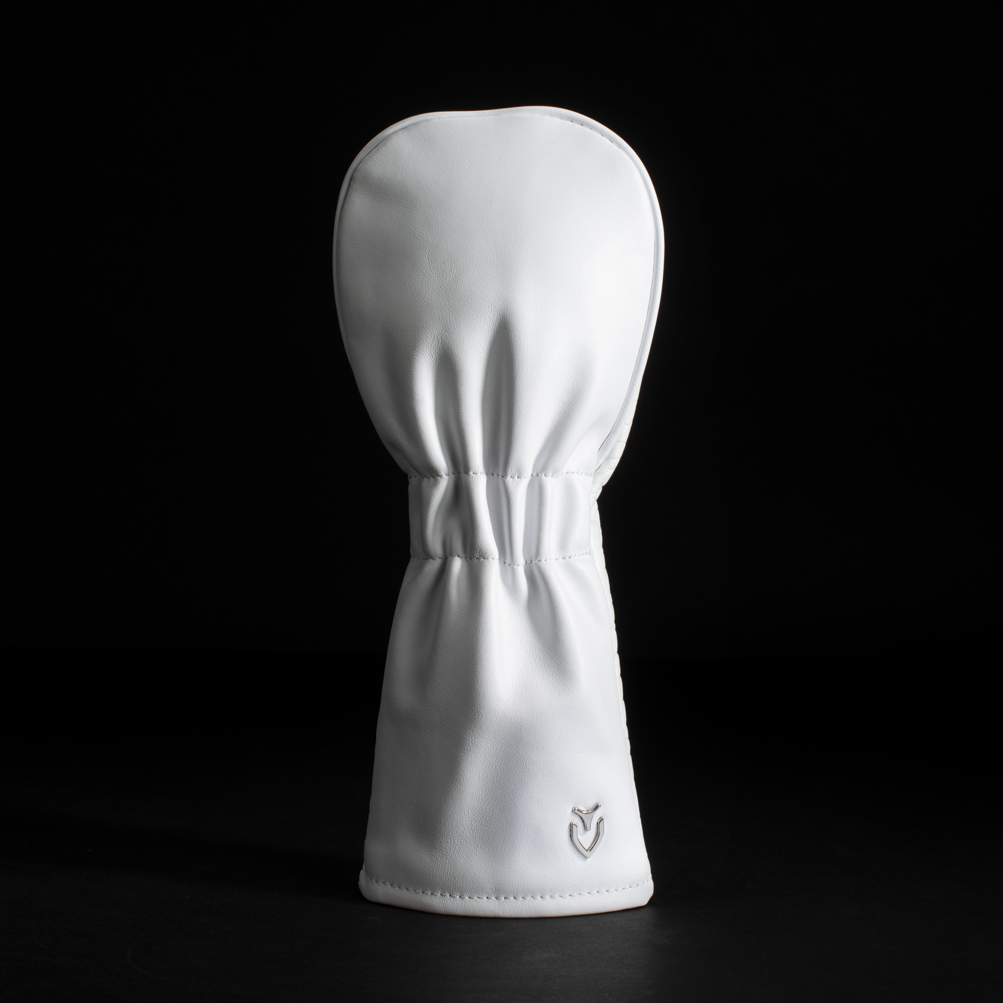 VESSEL Lux Embossé Headcover in croc white – leather golf club headcover