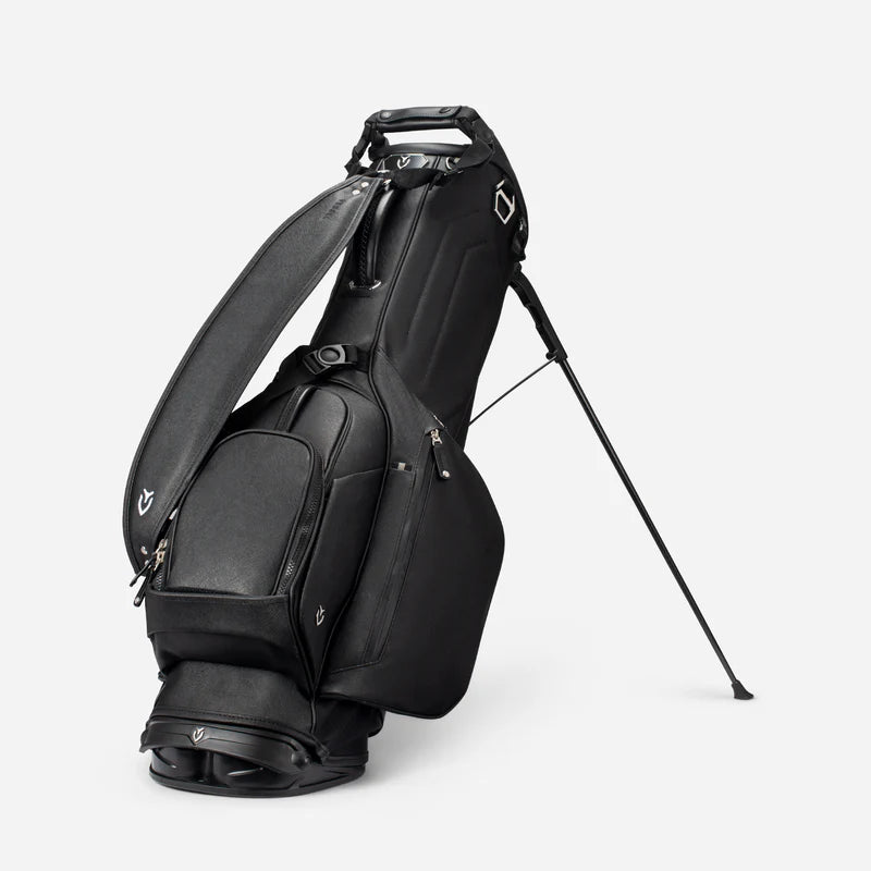 #color_crosshatch black