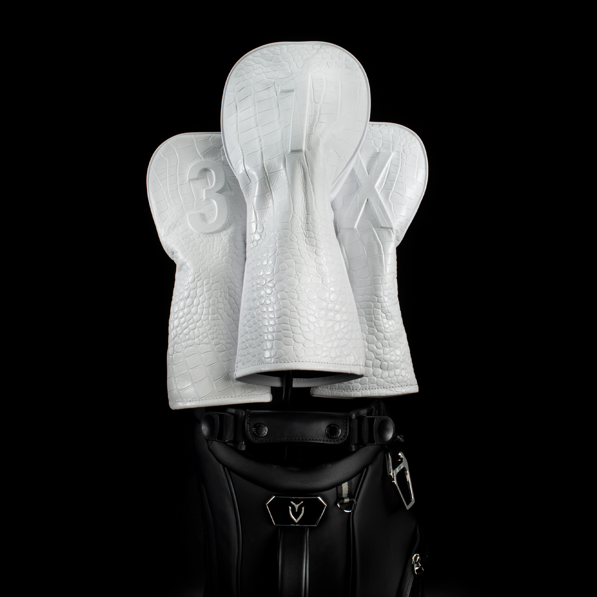 VESSEL Lux Embossé Headcover in croc white – leather golf club headcover