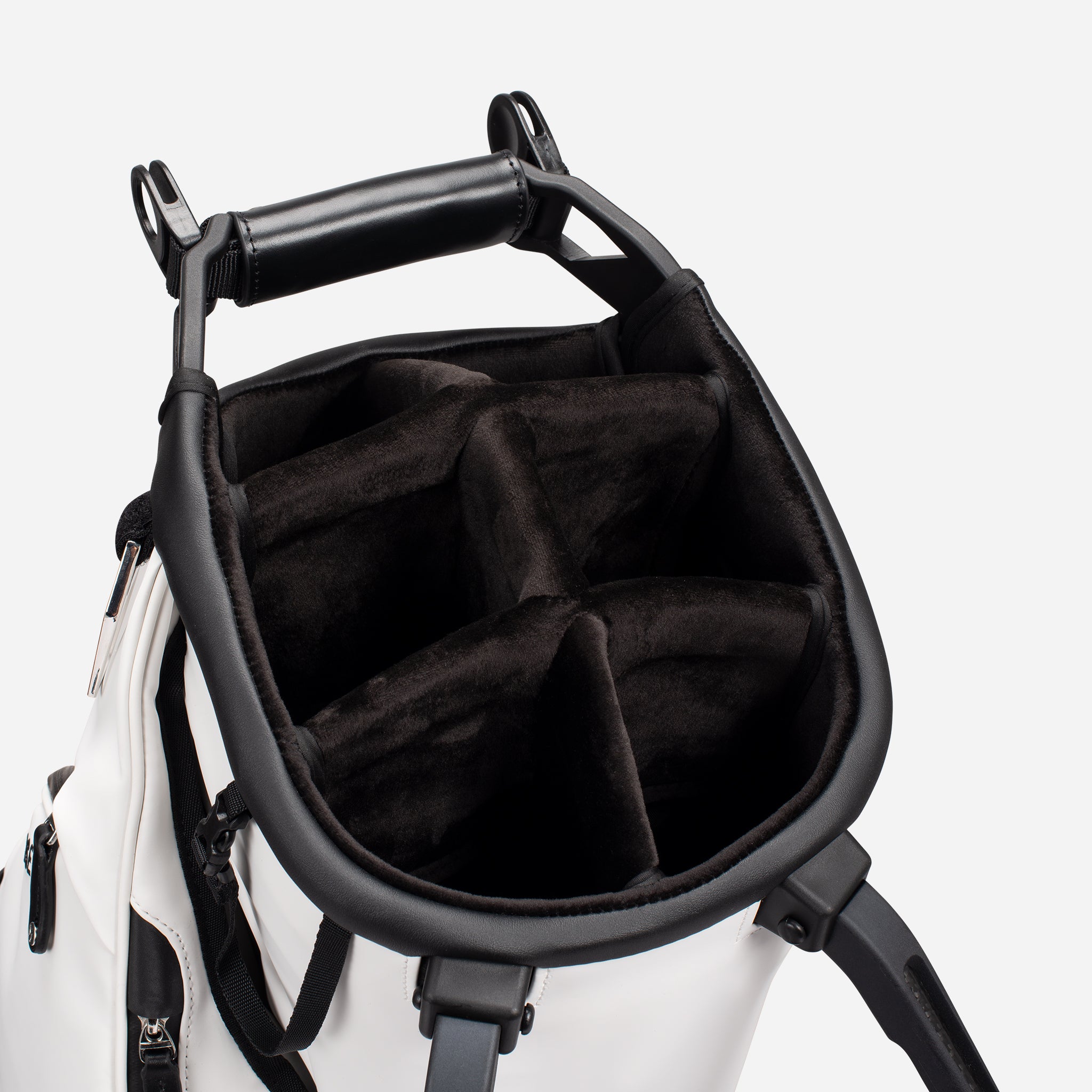 VESSEL Player V Stand in white – lightweight golf stand bag